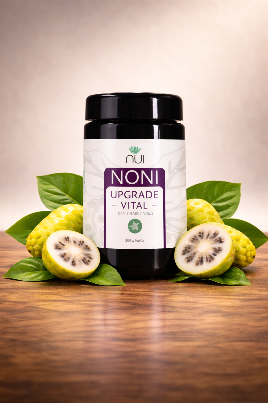 NUI-NONI-UPGRADE-VITAL-auf-Holzplatte